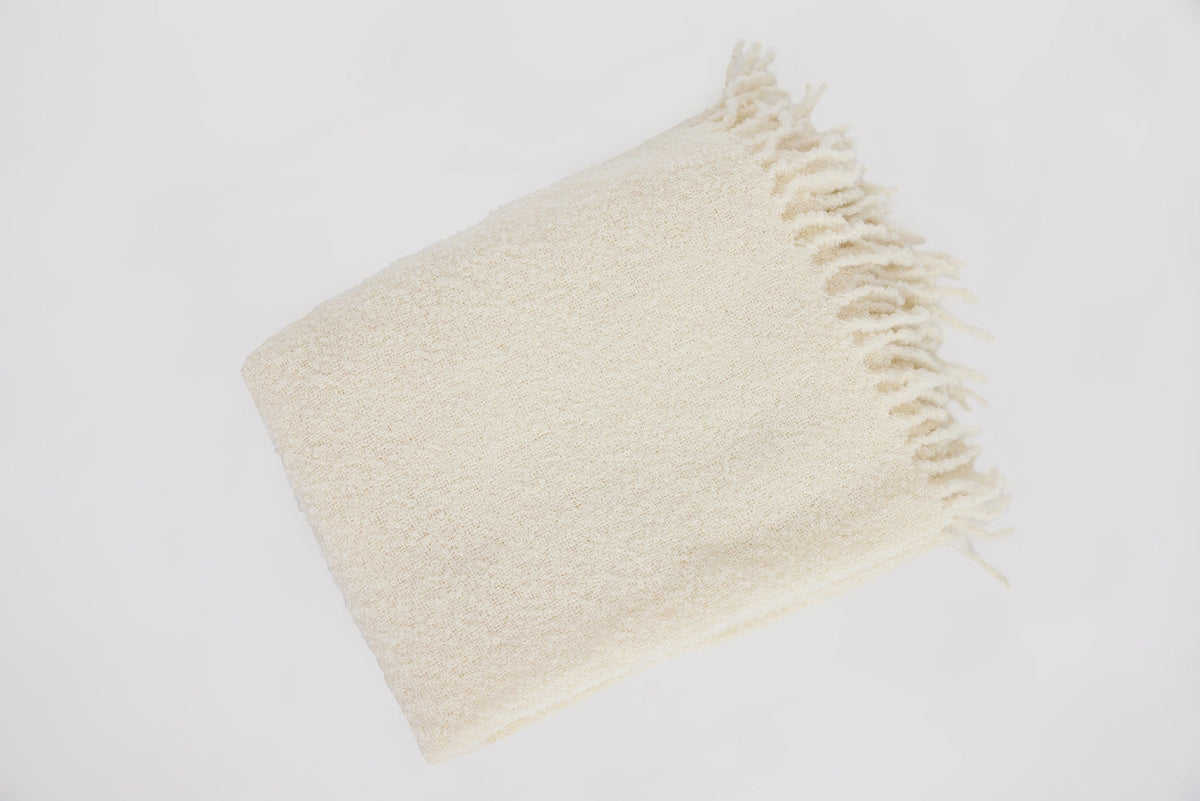Handloomed Alpaca Bouclé Ivory Throw Blanket From Peru