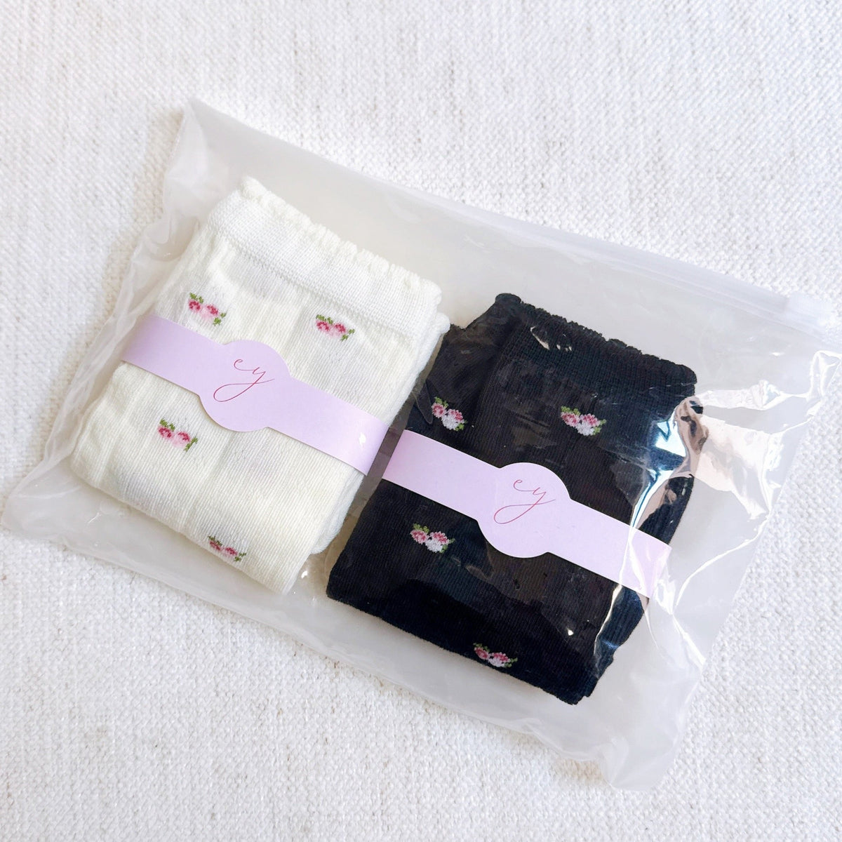 Vintage Floral Patterned Socks Set Of 2