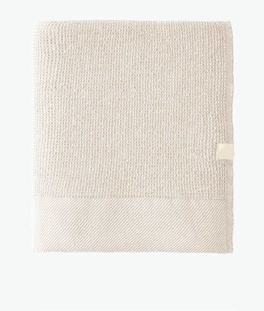 Pergamon Throw in Beige